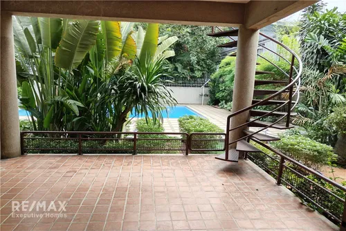 townhouse-in-private-compound-with-shared-pool-near-ari-bts-920071019-171