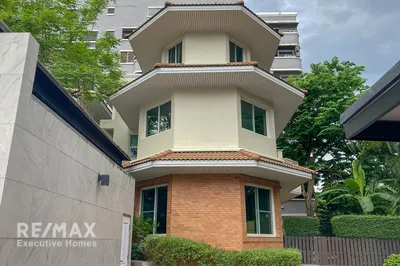 pet-friendly-4-bedroom-detached-house-for-rent-on-soonvijai-sukhumvit-road-920071049-1097