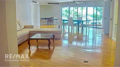 pet-friendly-3-bedroom-condo-for-rent-near-bts-thonglorphrom-phong-sukhumvit-920071049-1118
