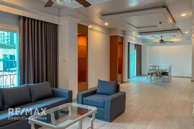 spacious-3-bedroom-condo-for-rent-near-bts-asoke-pet-friendly-and-close-to-nist-school-920071049-1141