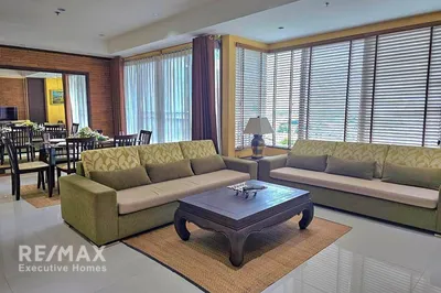 spacious-2-bedroom-condo-for-rent-at-the-emporio-place-sukhumvit-24-just-14-mins-walk-to-bts-phrom-phong-920071049-1151