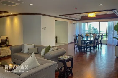spacious-4-bedroom-condo-for-rent-near-bts-phrom-phong-big-dog-friendly-920071049-1204