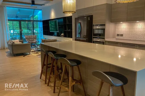 ultra-private-4br-corner-townhouse-for-rent-with-pool-access-or-300-sqm-920071049-1237