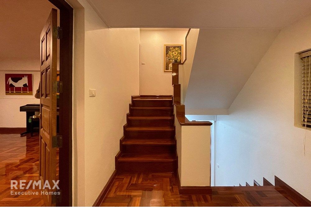 4BR Detached House for Rent Near BTS Thonglor, Sukhumvit - Pet Friendly 10