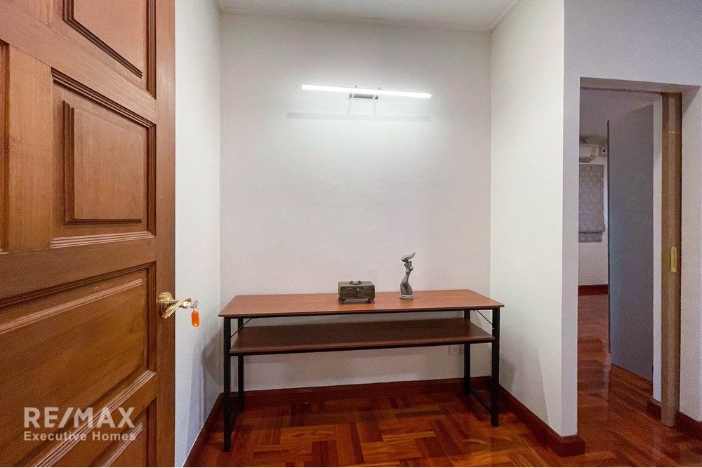 4BR Detached House for Rent Near BTS Thonglor, Sukhumvit - Pet Friendly 14
