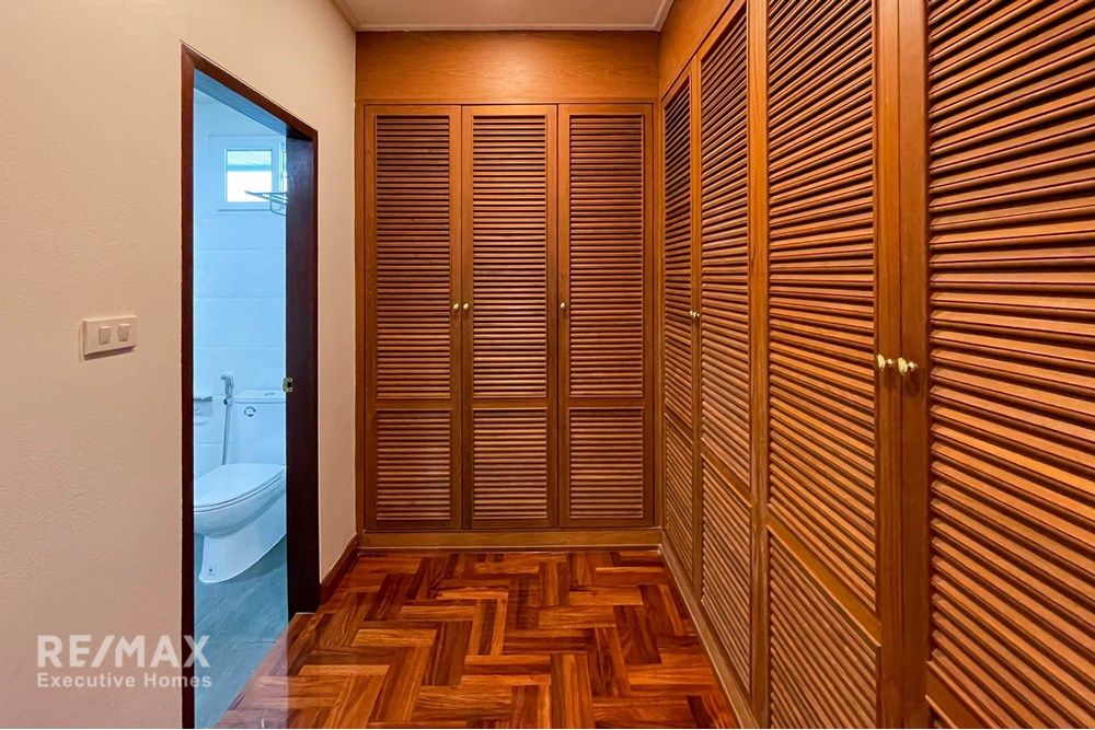 4BR Detached House for Rent Near BTS Thonglor, Sukhumvit - Pet Friendly 24