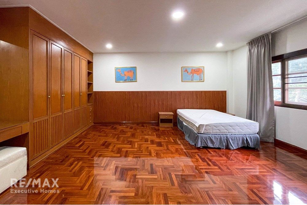 4BR Detached House for Rent Near BTS Thonglor, Sukhumvit - Pet Friendly 27