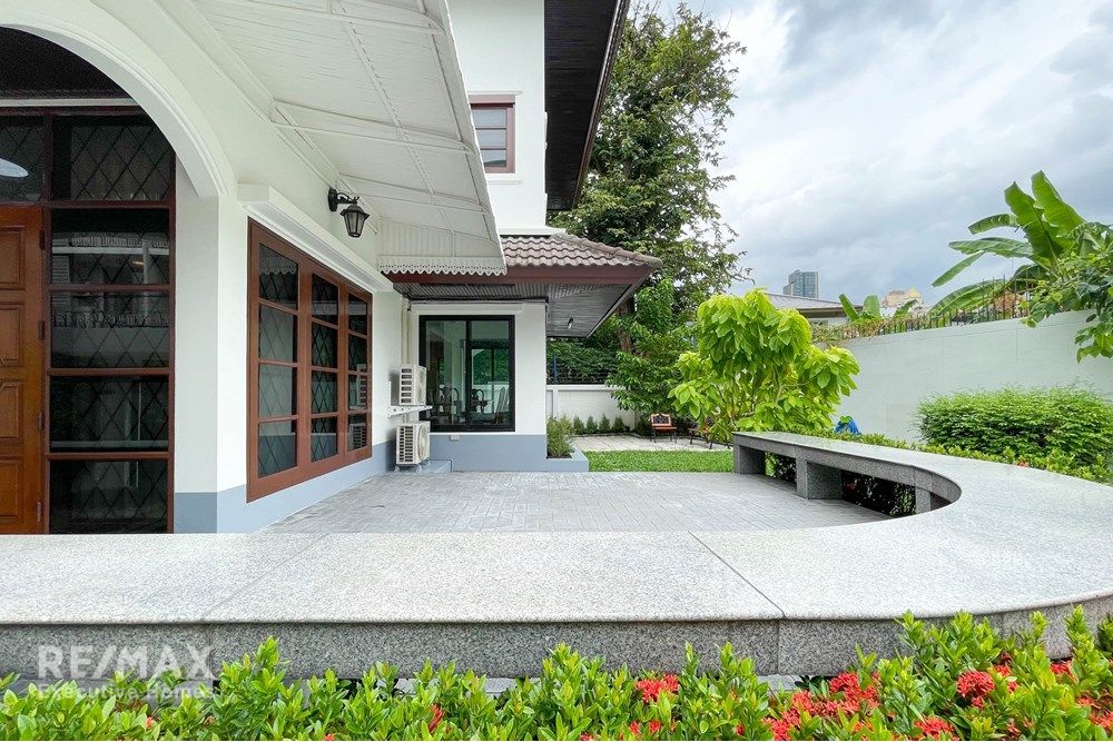 4BR Detached House for Rent Near BTS Thonglor, Sukhumvit - Pet Friendly 37