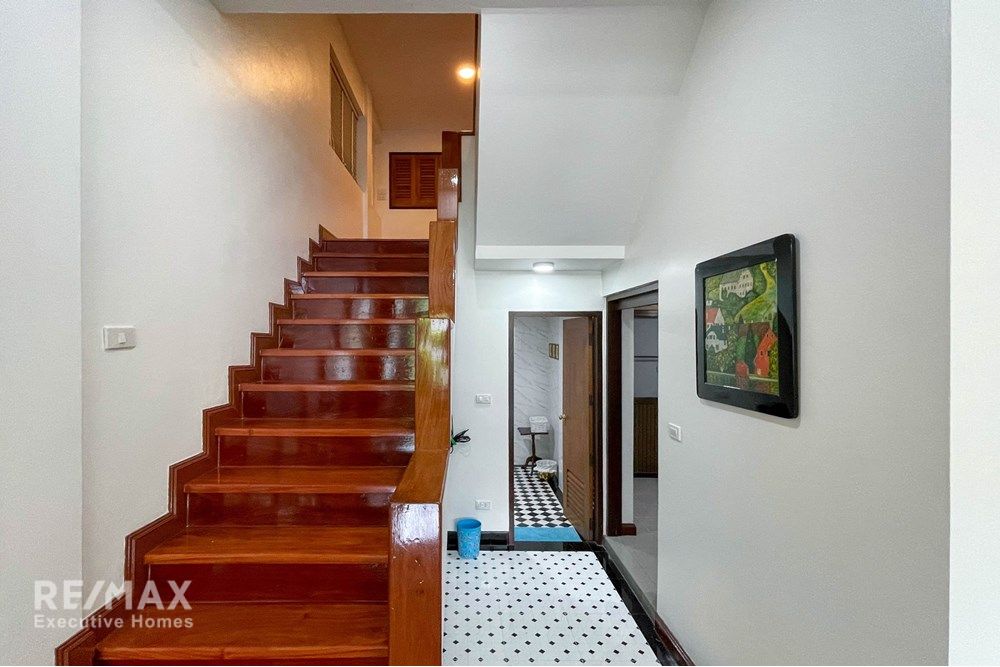 4BR Detached House for Rent Near BTS Thonglor, Sukhumvit - Pet Friendly 6