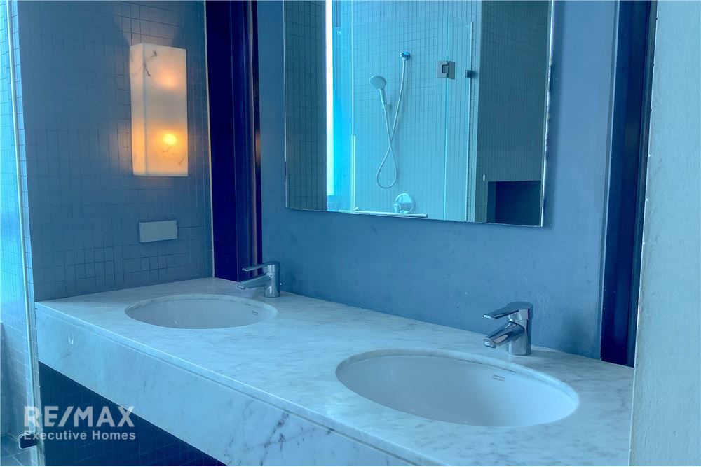 Rent 231sqm 3+1BR Thonglor Suite | Hardwood Trim | Huge Space 10