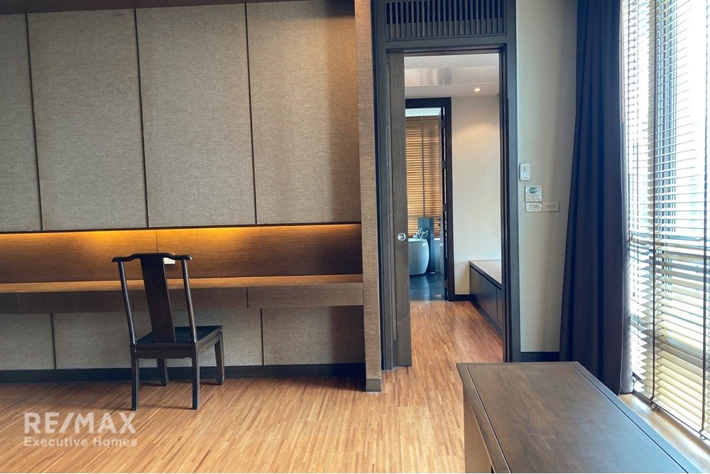 Rent 300K | Palatial 550sqm Duplex Sky Villa | Thonglor BTS | 4+1 BR 45