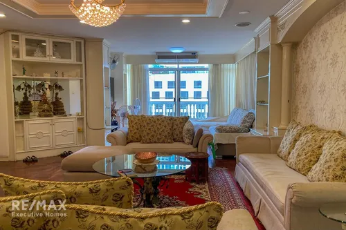 3-bedroom-condo-for-sale-near-sukhumvit-bts-nana-and-asoke-920071049-933