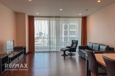 cozy-2-bed-condo-for-rent-near-bts-ploenchit-in-sukhumvit-park-920071049-986