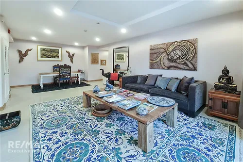 2-bedroom-corner-unit-condo-near-bts-phrom-phong-10-mins-walk-920071054-305