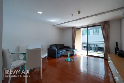 pet-friendly-2br-condo-for-sale-near-emsphere-or-17-mins-walk-to-bts-phrom-phong-or-high-yield-6percent-920071054-568