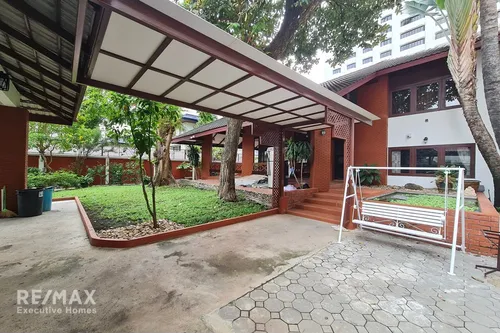 for-rent-pet-friendly-detached-house-in-sukhumvit-920071054-586