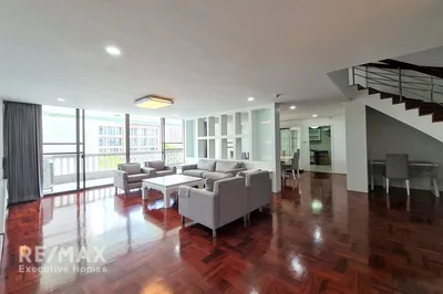 spacious-pet-friendly-duplex-condo-with-open-views-920071054-589