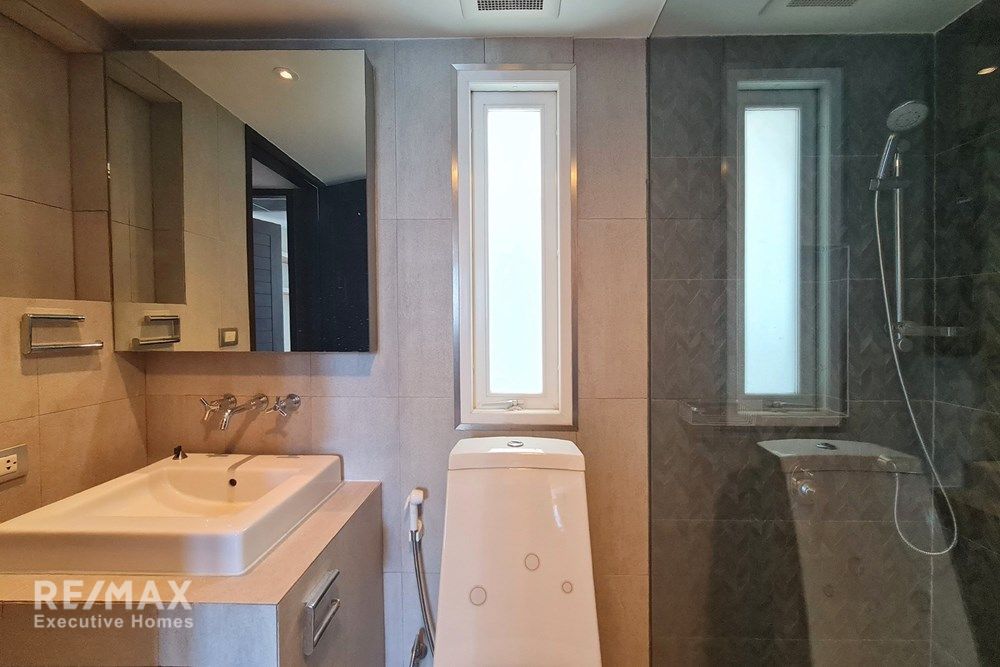 素坤逸1到71巷公寓250.41平方米3室3卫出售 18