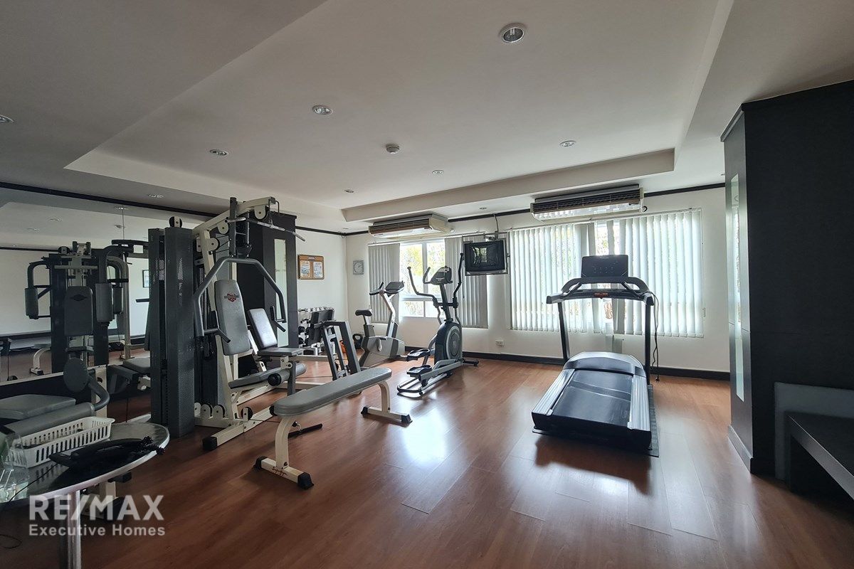2BR Condo with Excellent Layout in Prime Thonglor, Sukhumvit 15