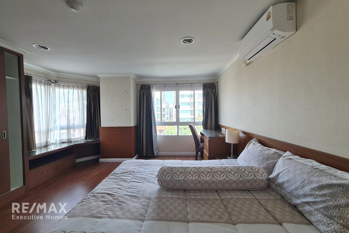 2BR Condo with Excellent Layout in Prime Thonglor, Sukhumvit 4