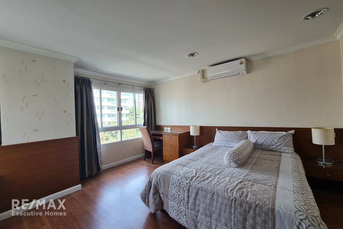 2BR Condo with Excellent Layout in Prime Thonglor, Sukhumvit 5