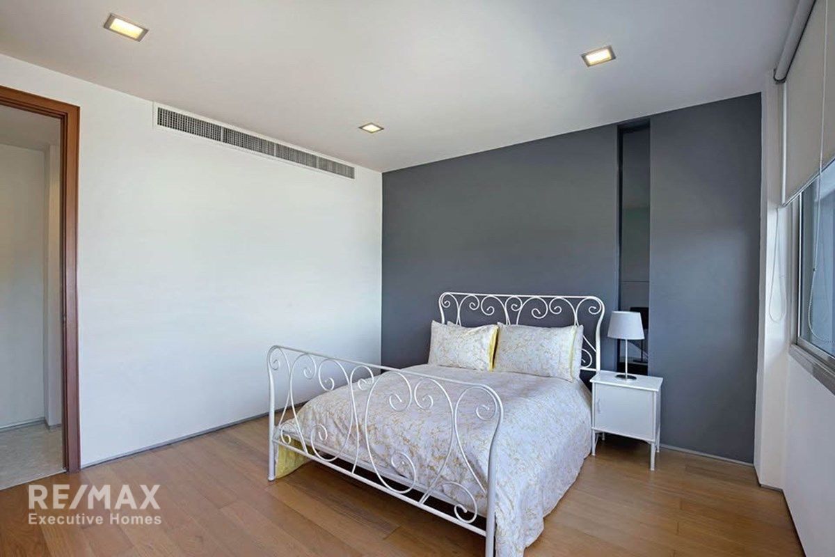 3BR Modern Resort-Style | Pet-Allowed | Steps to BTS Phra Khanong. 8