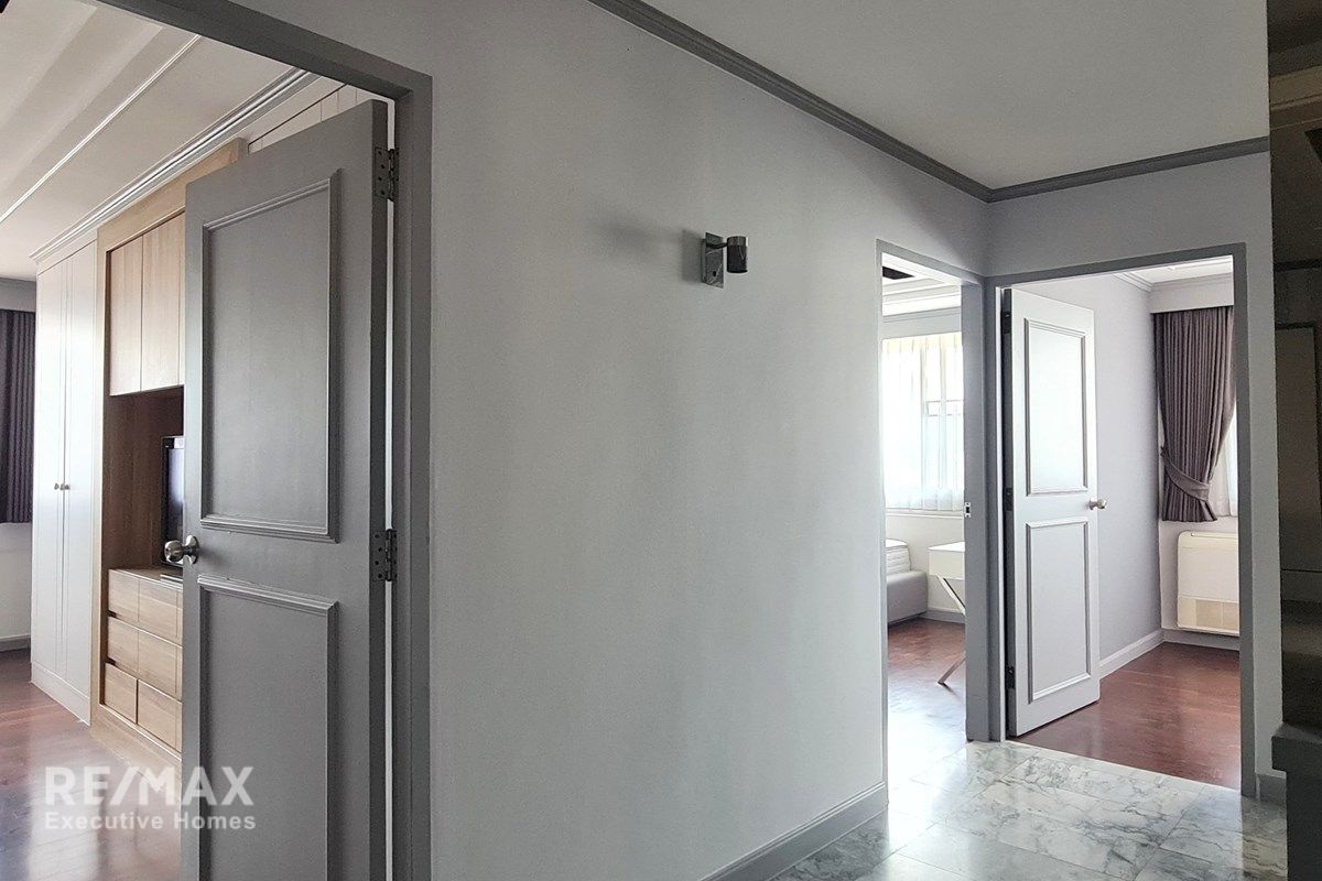 Move-In Ready Condo Near EmQuartier - 14 Min Walk to BTS Phrom Phong 7