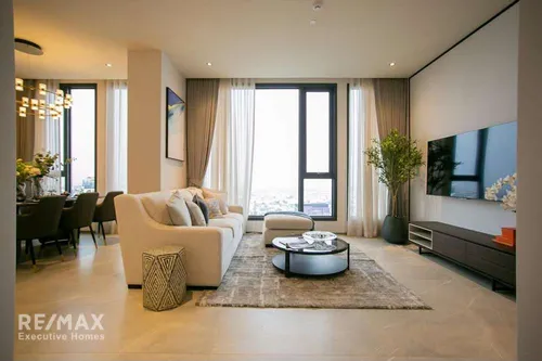 spacious-3-bedroom-3-bathroom-condo-steps-from-bts-nana-on-sukhumvit-road-920071062-192