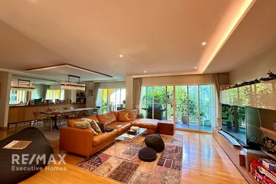 elegant-condo-near-bts-thong-lo-10-minute-walk-in-bangkoks-silver-heritage-920071062-249