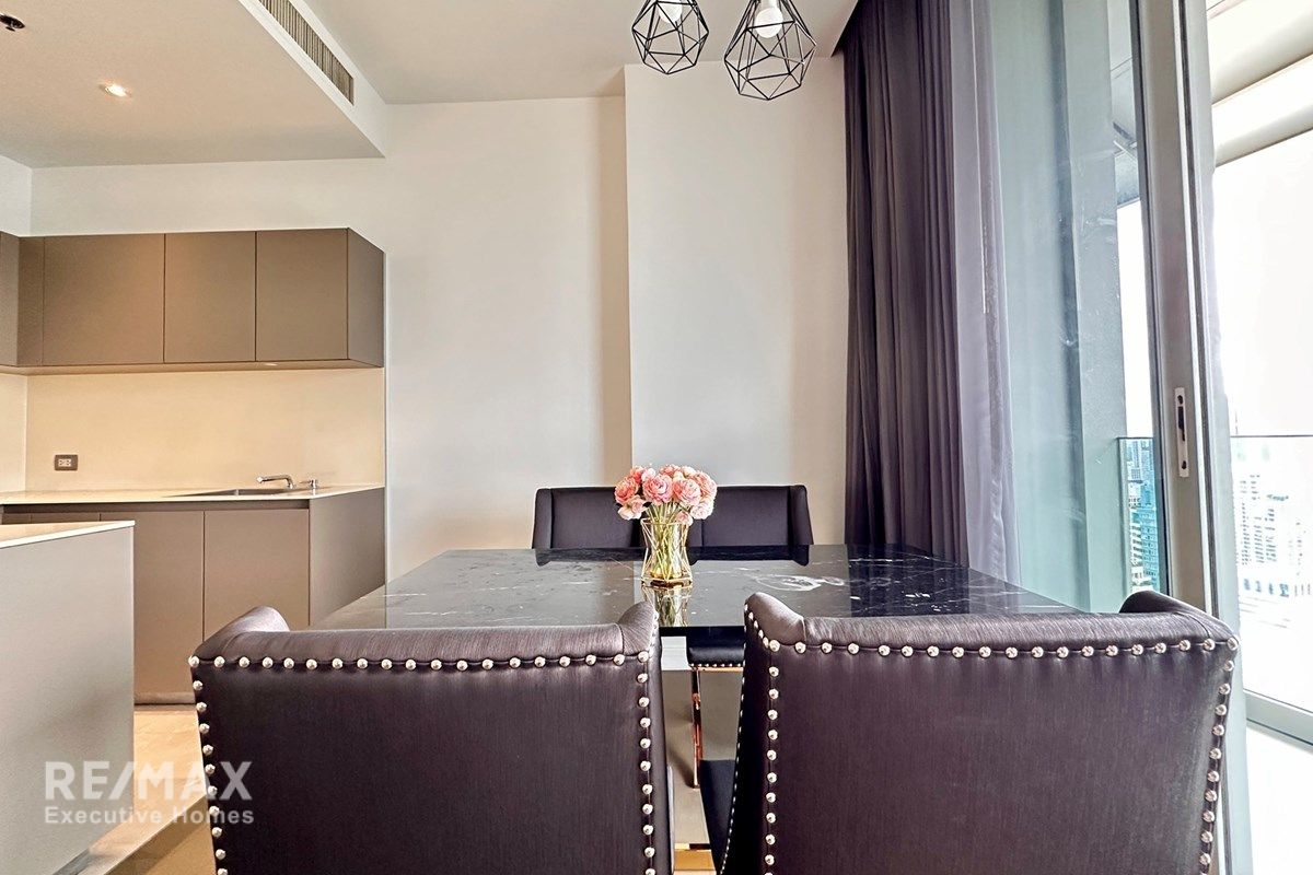 Luxury Condo with City Views - 5 Min Walk to BTS Ratchadamri 2