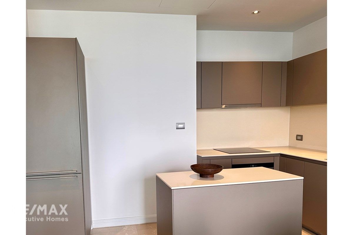 Luxury Condo with City Views - 5 Min Walk to BTS Ratchadamri 5