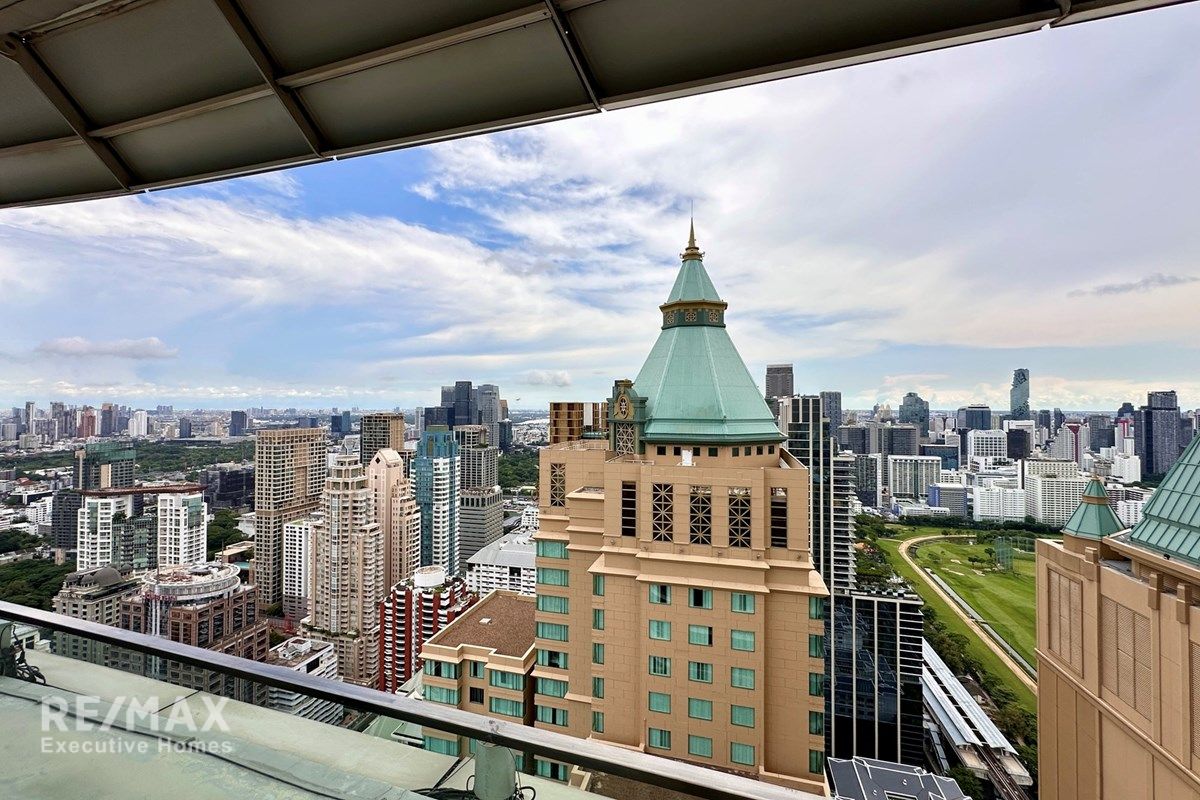 Luxury Condo with City Views - 5 Min Walk to BTS Ratchadamri 6