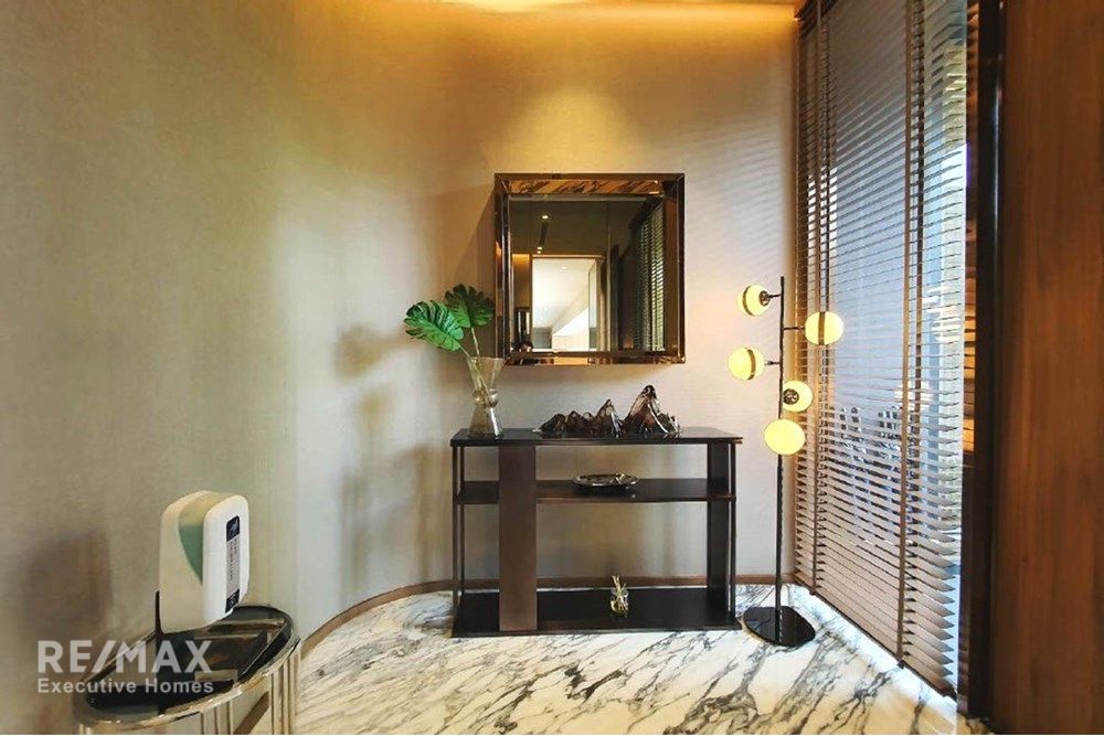 Luxury Detached Show House at Baan Issara - Your Dream Home Awaits 5