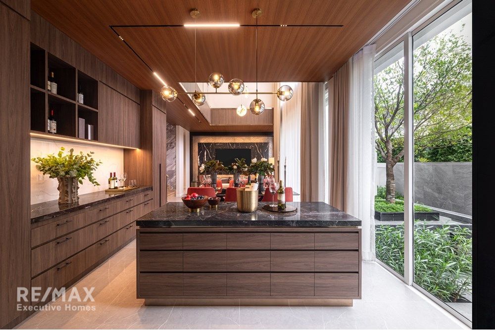 安努别墅331平方米4室4卫出售 6