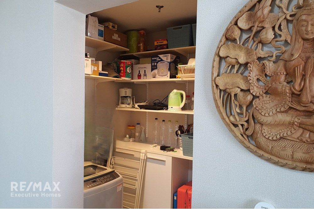 Private Condo Living at Fuse Mobius - Ideal Urban Retreat 5