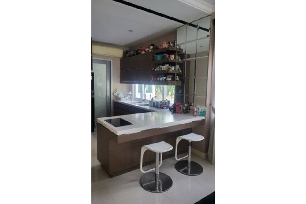 Exquisite Detached Home for Sale in Rama 9 9