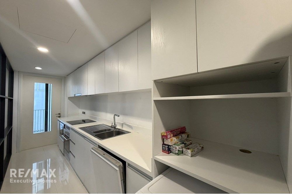 Luxury Condo for Sale in Thonglor 13, Watthana - Urban Oasis Living 4