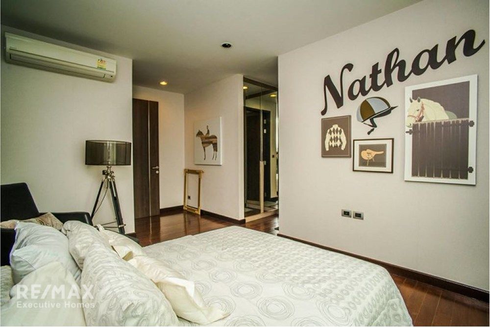 Luxury 4BR Townhouse in Central Bangkok - Your Urban Oasis 15