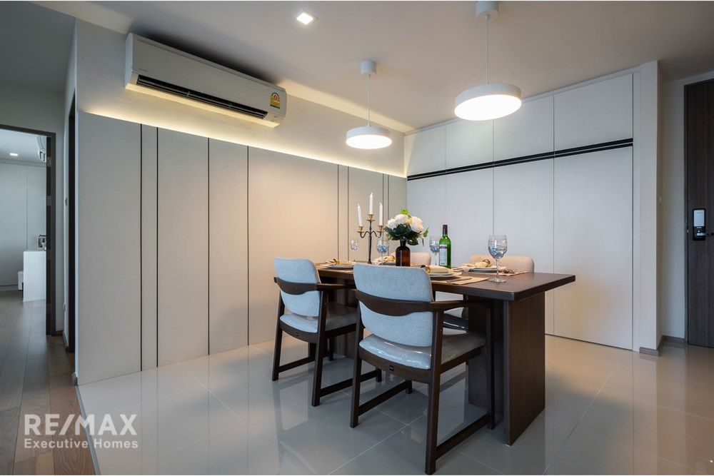 Luxury Condo in the Heart of Bangkok with Premium Amenities 10