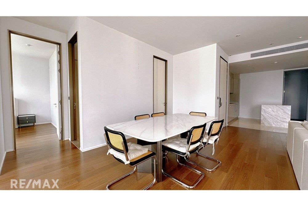 Luxury 3 Bedroom Condo for Sale in Sukhumvit 26, Bangkok 6