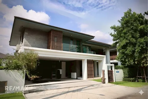 brand-new-luxury-two-level-house-in-bangkok-920071066-215