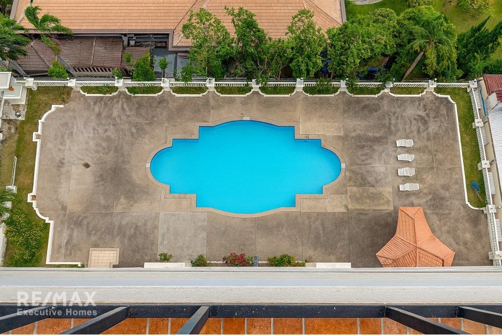 Price Reduced: Luxury Condo for Sale in Suan Luang, Bangkok 10