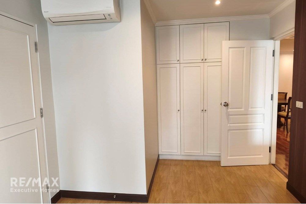 Luxury Condo with Breathtaking Views in Sukhumvit 5