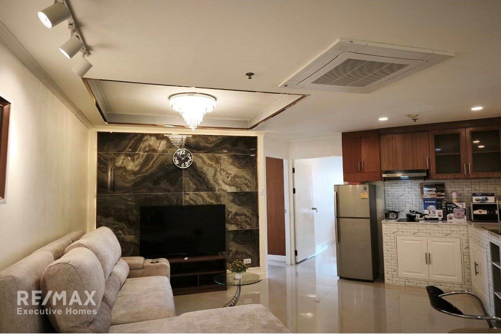 Luxury Condo in Bangkok, 11 Mins Walk to BTS Phloen Chit 3