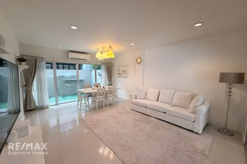 3-storey-townhome-for-sale-in-noble-cube-pattanakarn-920071066-225