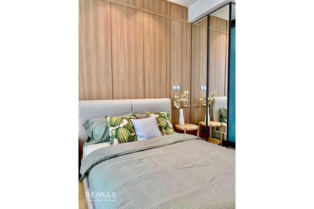Luxury 1-Bedroom Condo for Rent at 28 Chidlom, Just 5 Minutes Walk to BTS Chit Lom 13