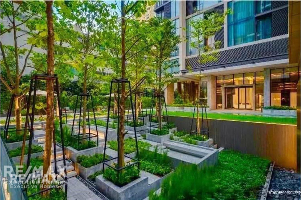 Luxury 1-Bedroom Condo for Rent at 28 Chidlom, Just 5 Minutes Walk to BTS Chit Lom 22