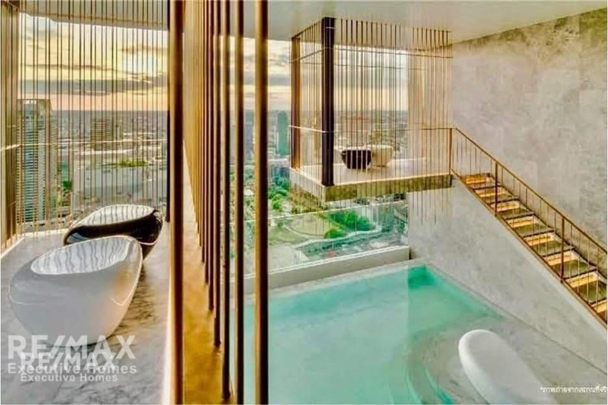 Luxury 1-Bedroom Condo for Rent at 28 Chidlom, Just 5 Minutes Walk to BTS Chit Lom 24