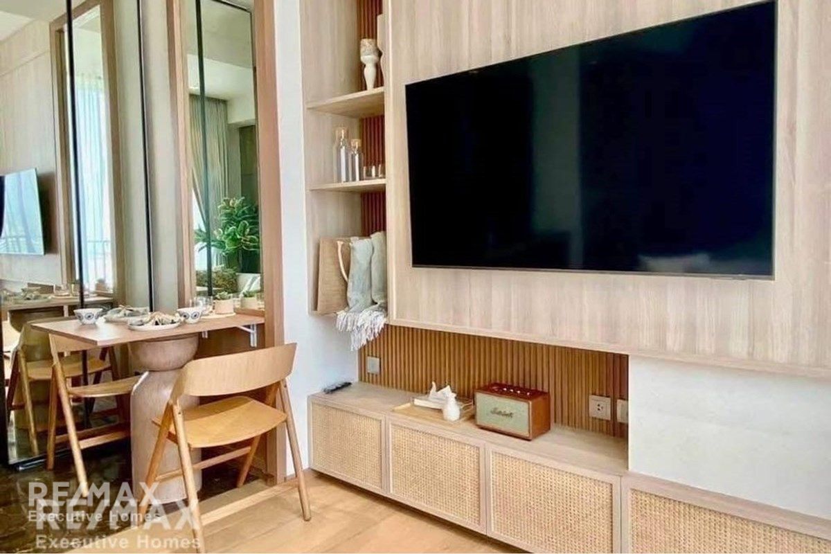 Luxury 1-Bedroom Condo for Rent at 28 Chidlom, Just 5 Minutes Walk to BTS Chit Lom 8
