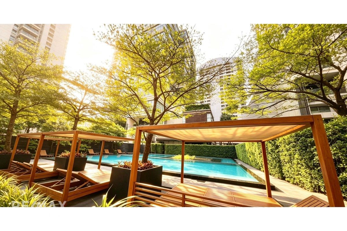 Rare Duplex in Emporio Place Sukhumvit 24 with Skyline Views, 14 Mins Walk to BTS Phrom Phong 15